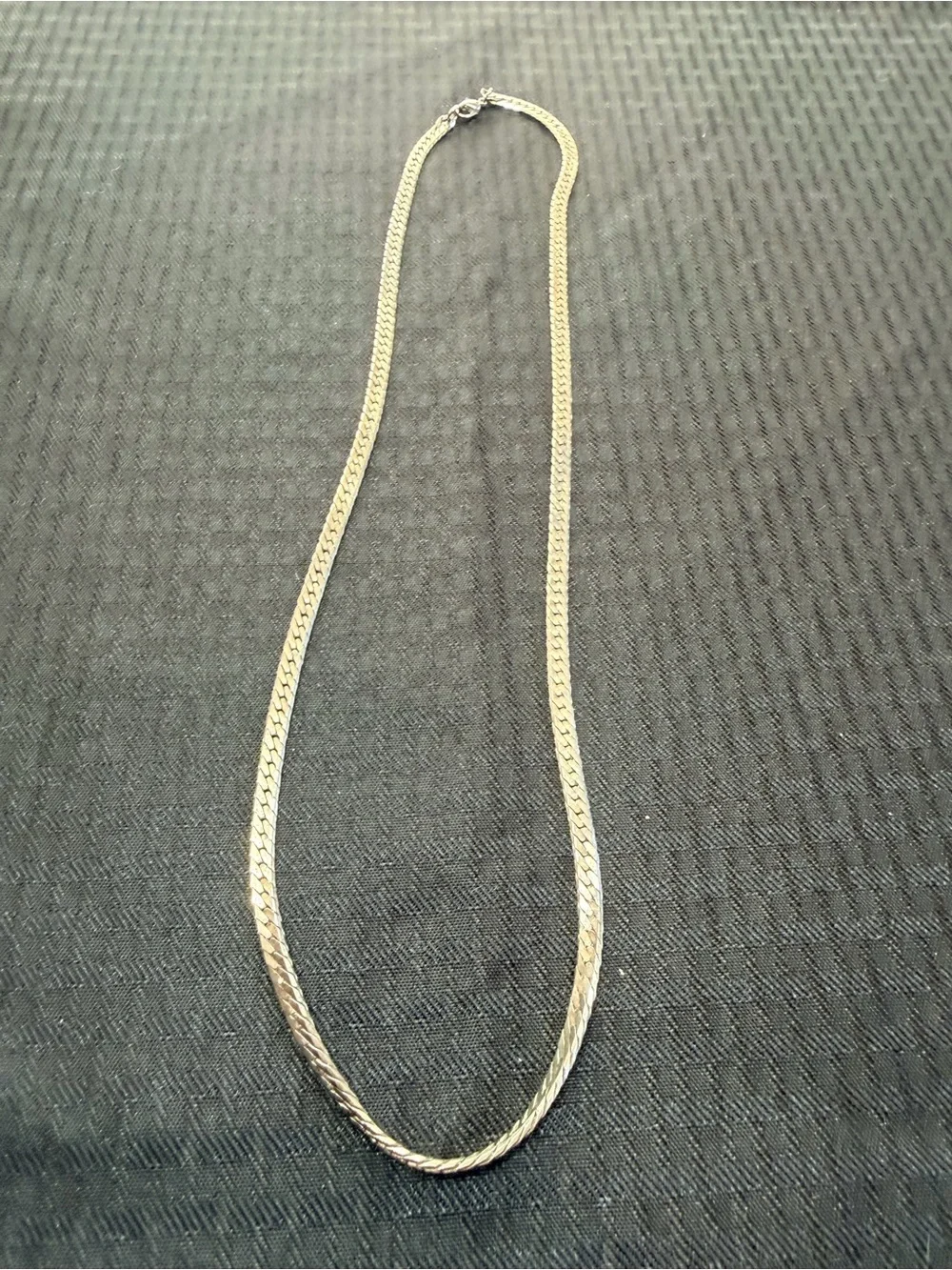Vintage silver tone necklace